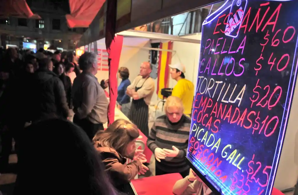 Santa Fe comenzó a vivir todo el color de la Fiesta de las Colectividades