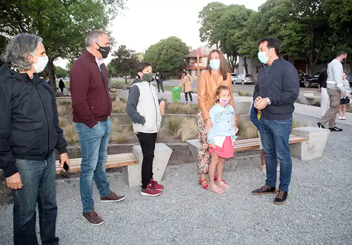 Inauguraron la Plazoleta de la Juventud