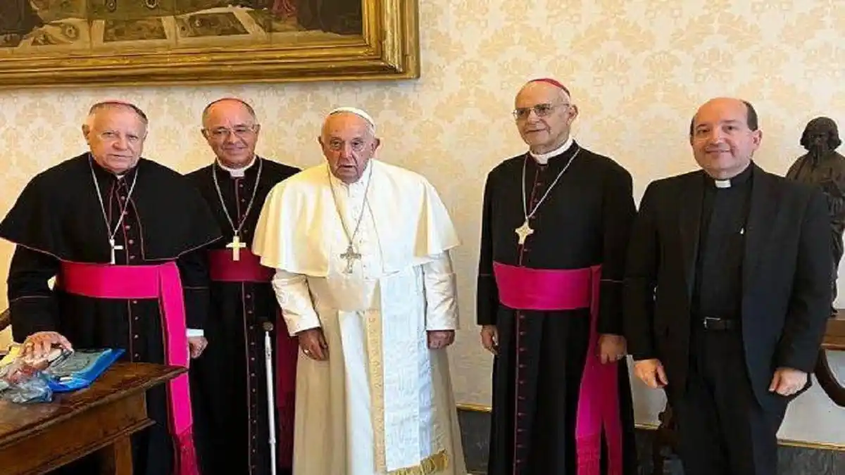 EL PAPA FRANCISCO está PENDIENTE de todo lo que pasa en Venezuela: recibe a la directiva de la CEV en el Vaticano (+Reporte)