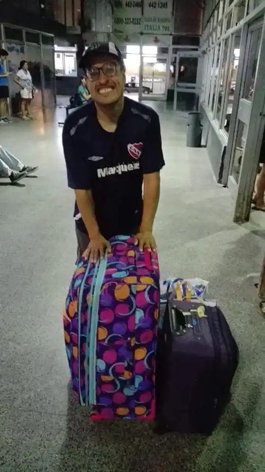 Tras la colecta solidaria, Jorgito Melfi pudo concretar el viaje a la playa