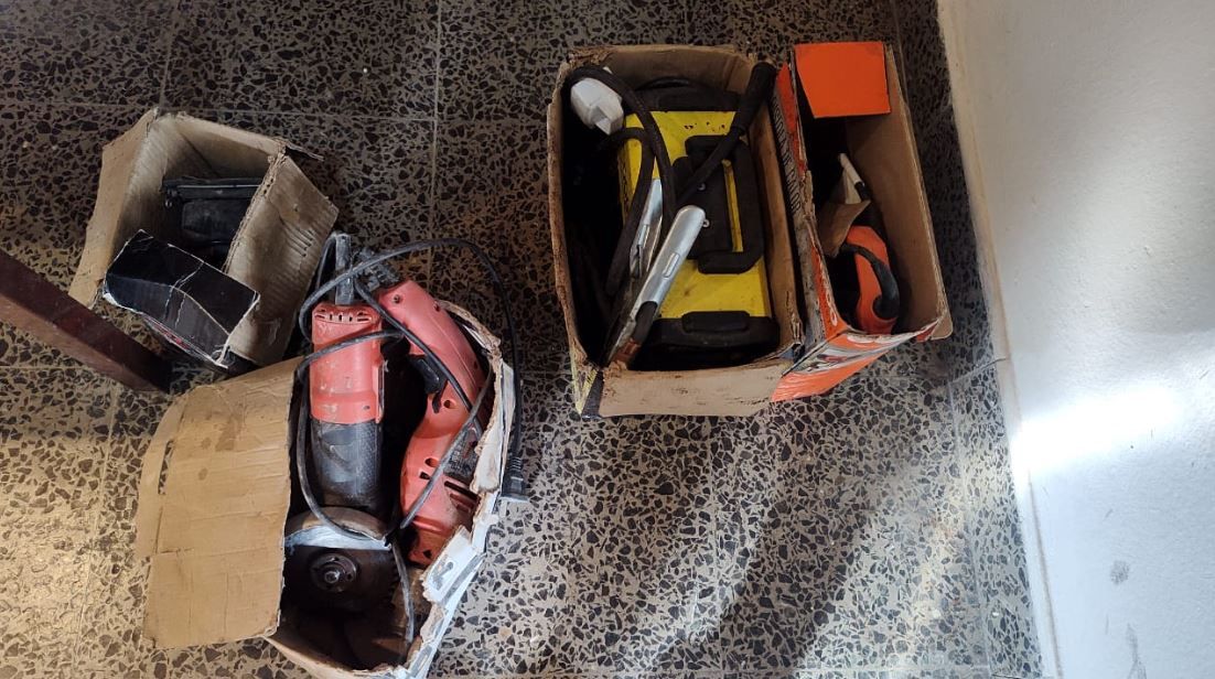 Drama familiar y robo en una obra: el hijo del encargado vivió en la construcción y sustrajo herramientas