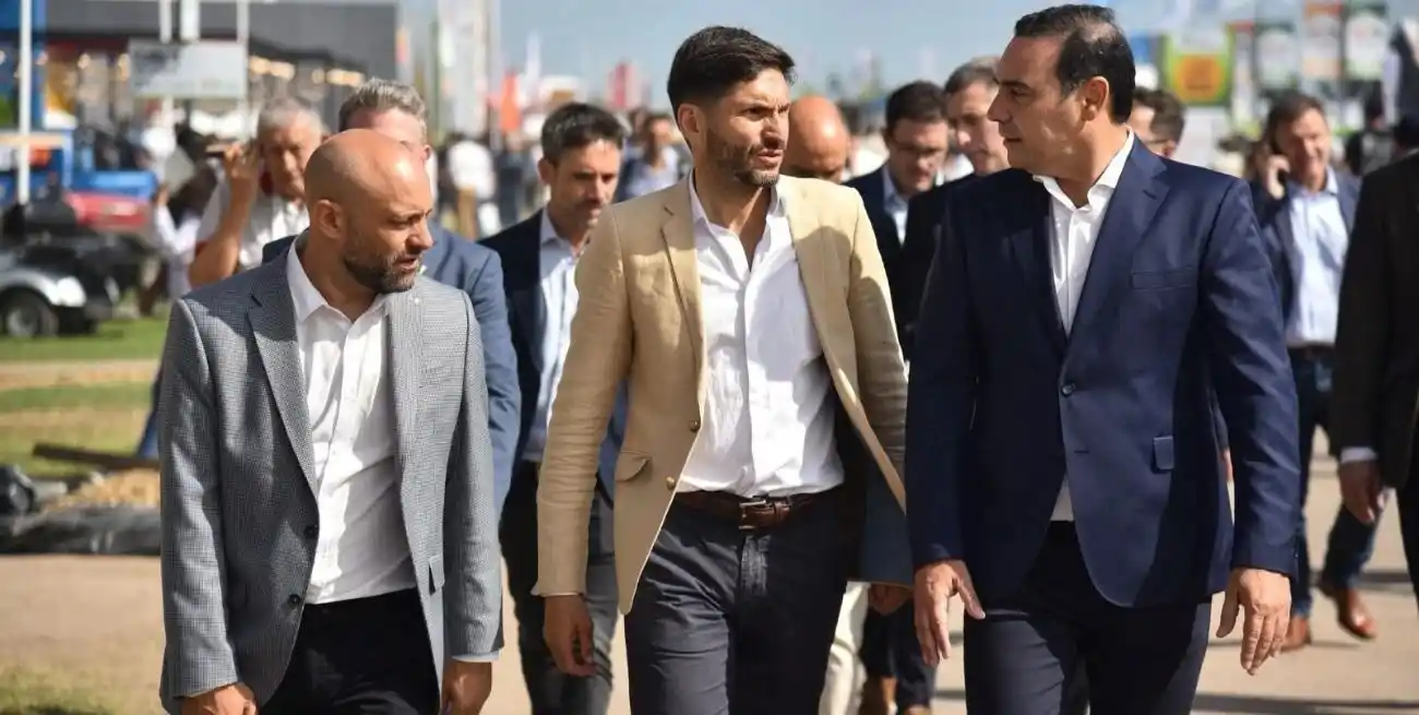 Pullaro insistió con la importancia de la obra pública para crear empleo.