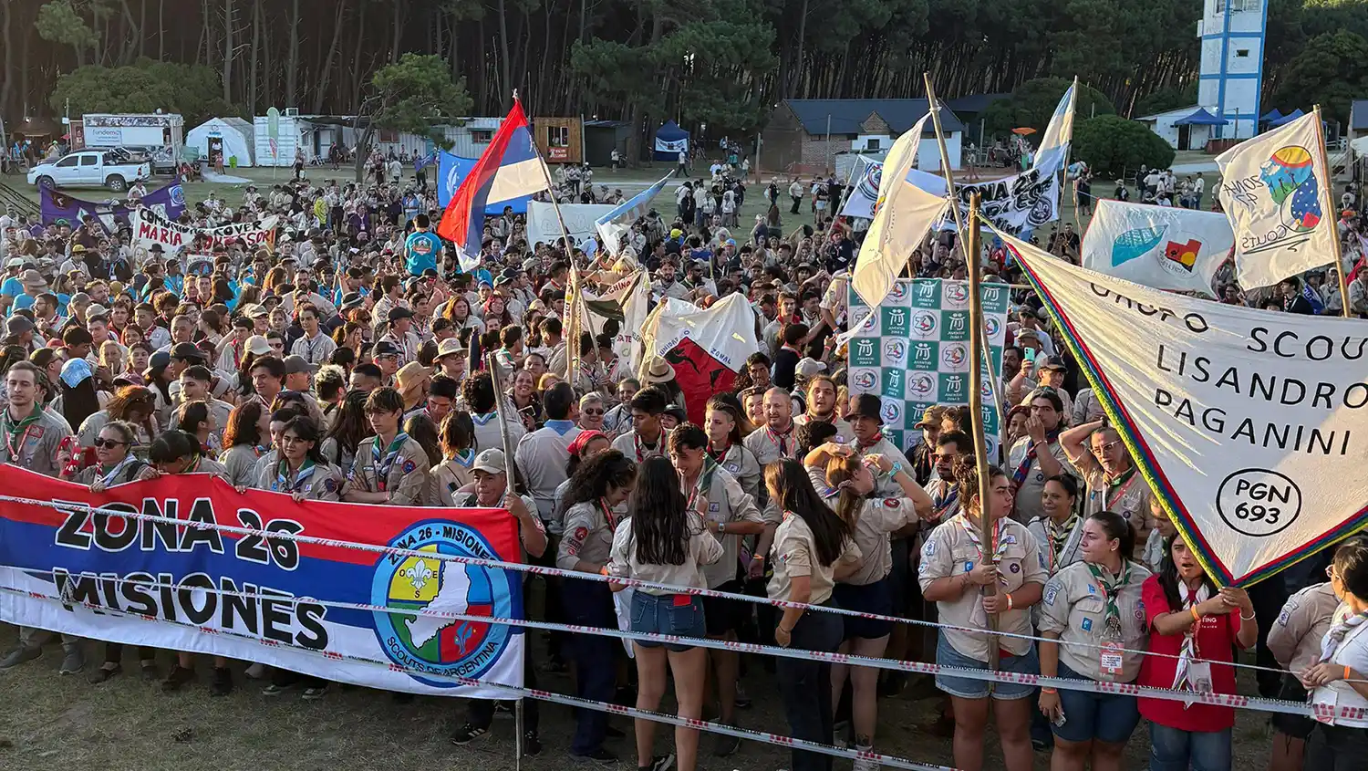 Cientos de participantes. Hay en el Campamento