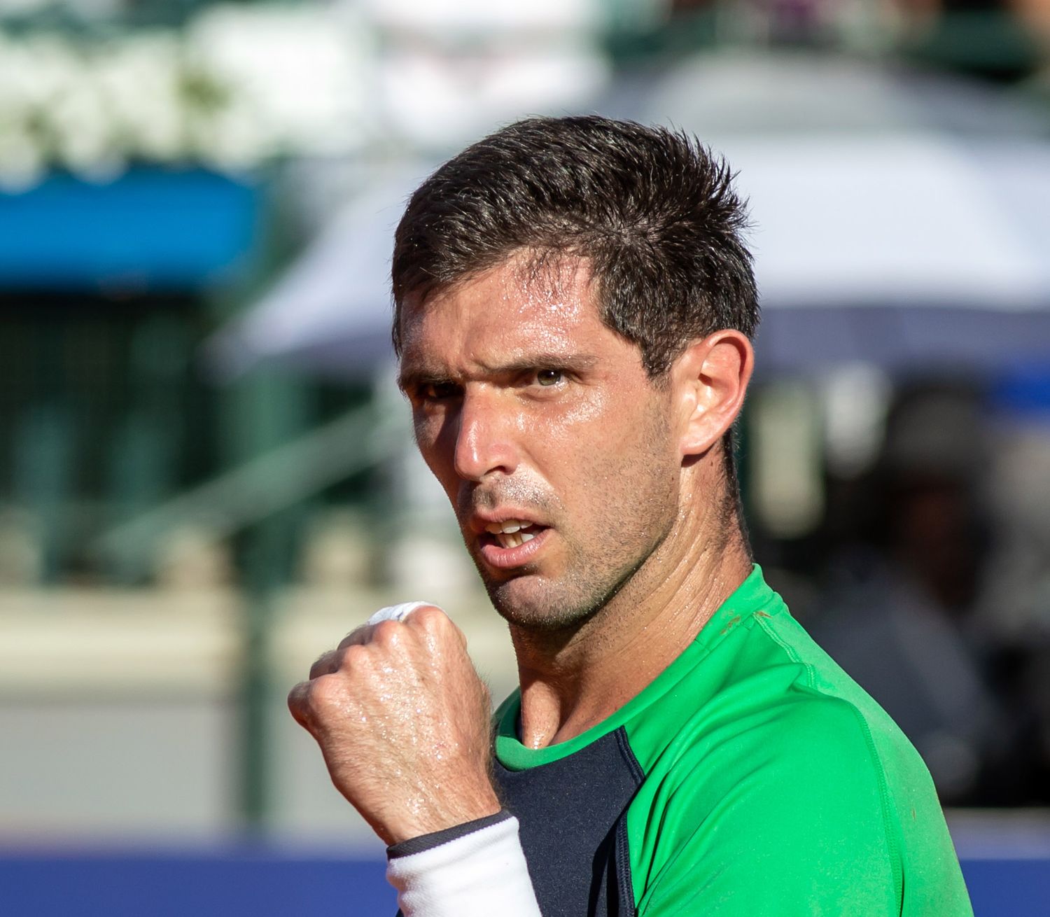 Delbonis sigue adelante.