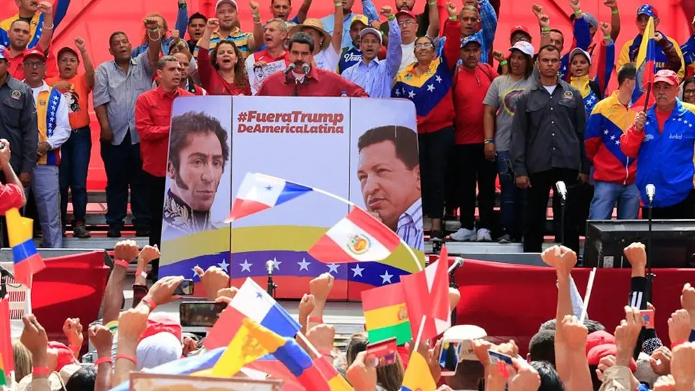 Chavismo y antichavismo marchan en Caracas