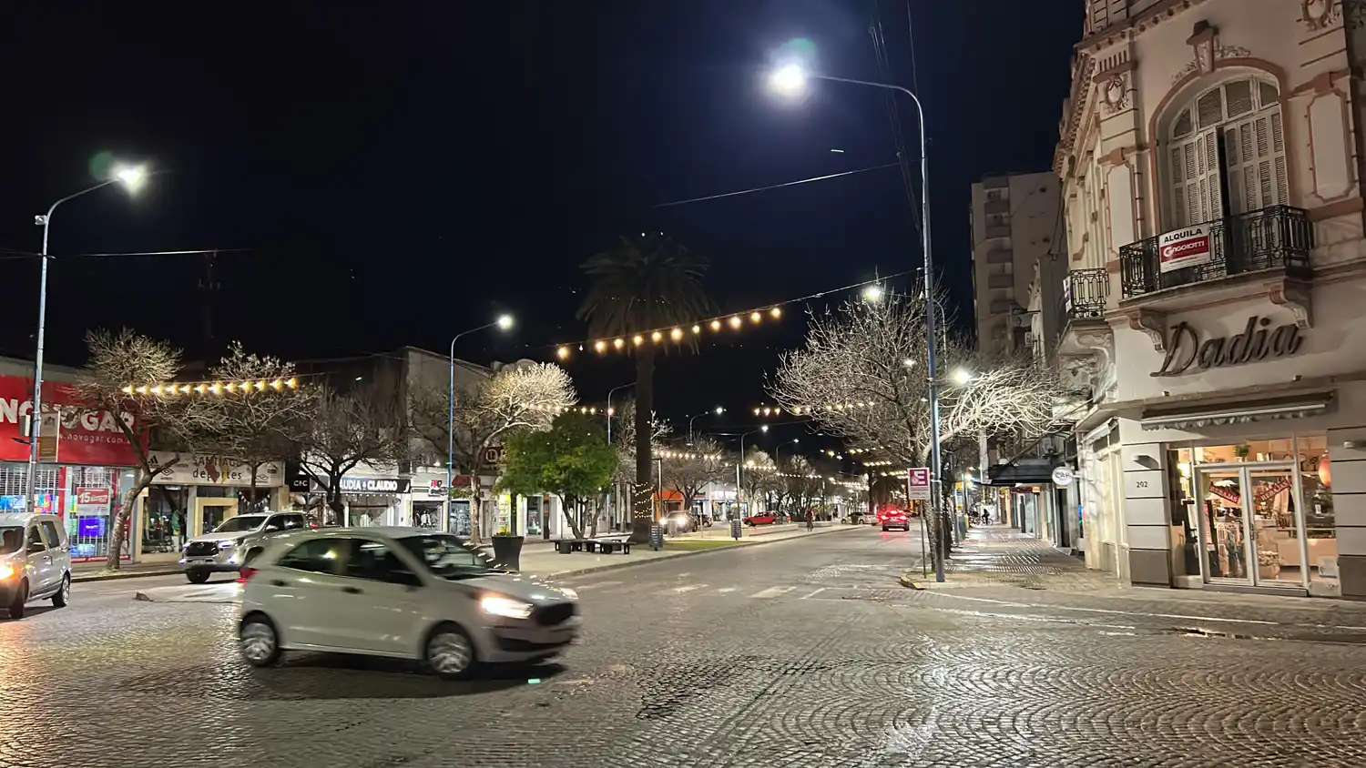 Comienza un jueves templado y ventoso en la ciudad, ¿qué pasará de cara al fin de semana?