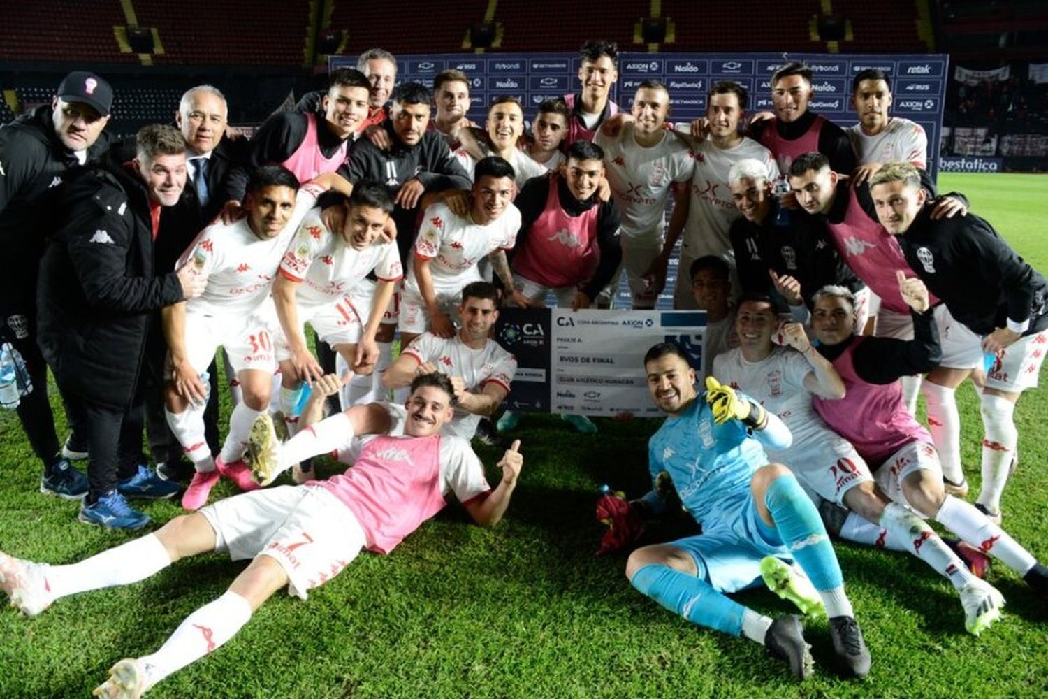 Huracán avanzó en la Copa Argentina