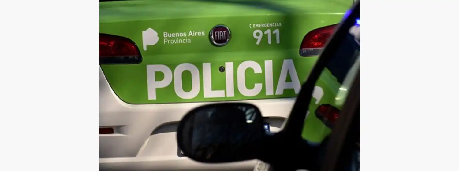 Hieren de un "puntazo" a una mujer para robarle en el barrio San Jacinto