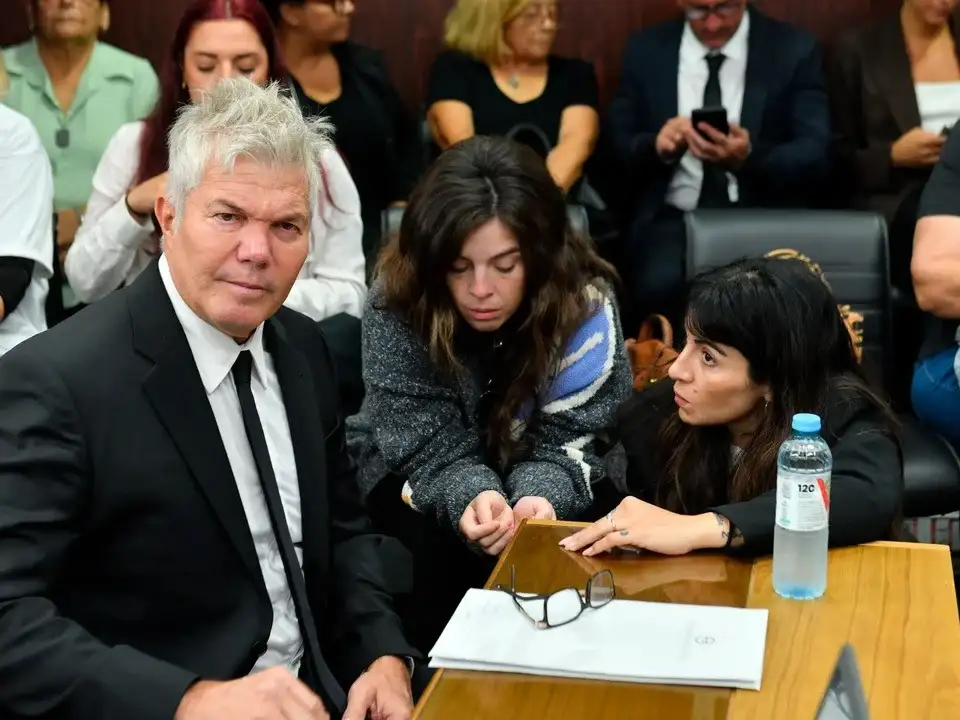 Fernando Burlando, asesor de Dalma y Gianinna, solicitó la detención de Coria.