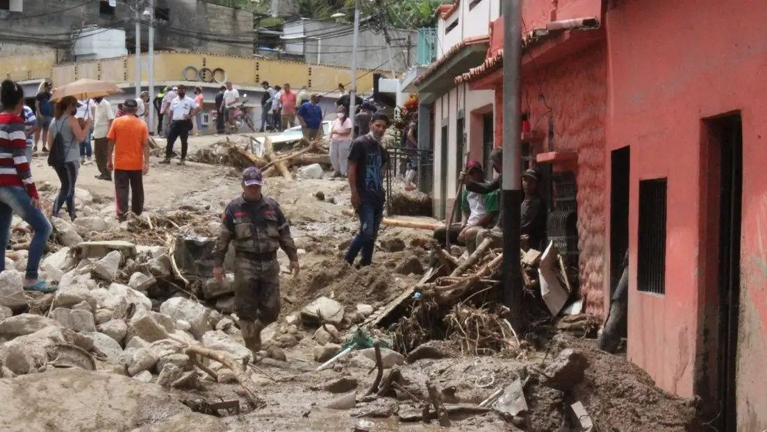 Mérida: 15 fallecidos, seis desaparecidos y decenas de casas arrasadas