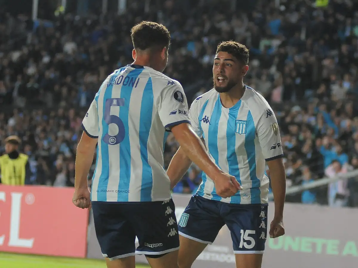 COPA LIBERTADORES Tomó aire en la altura: Racing le ganó a Aucas y dio un paso grande hacia la clasificación