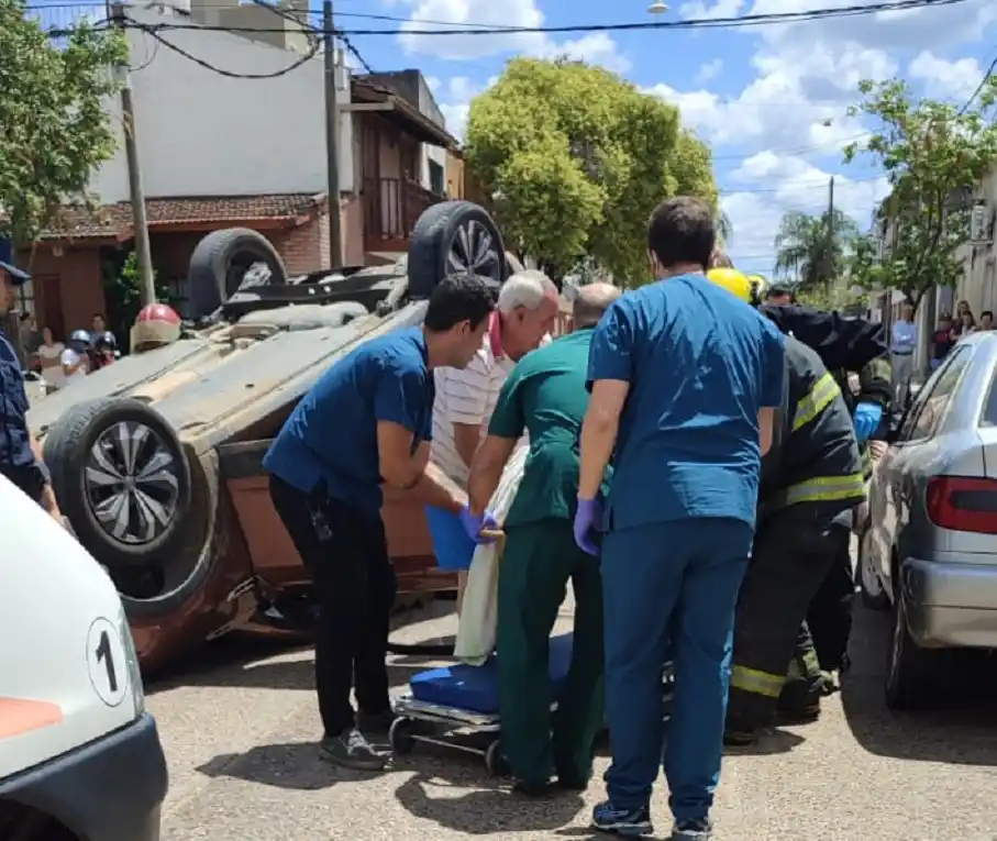 Cómo está la mujer que se descompensó y volcó en el centro de Gualeguaychú