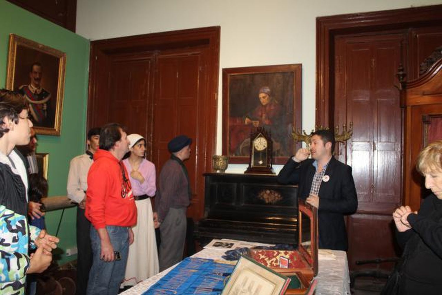 El Teatro Italia realizó actividades por el Día Nacional de los Monumentos
