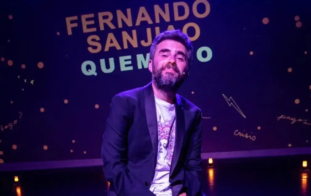 "Quemado" es su unipersonal más exitoso, un monólogo de fuerte interacción con el público.