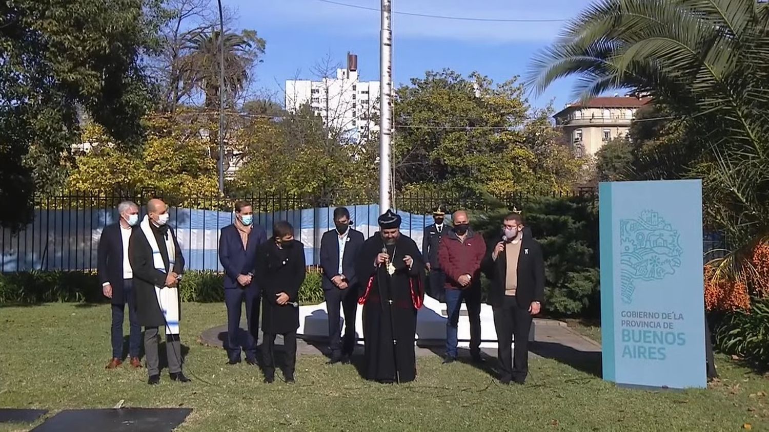Axel Kicillof celebró un 25 de Mayo sin grietas, con un padre nuestro en arameo y rezos de la comunidad judía