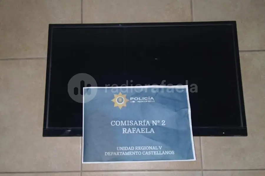 Se metieron a un Club y robaron efectivo, milanesas crudas y una barra de jamón