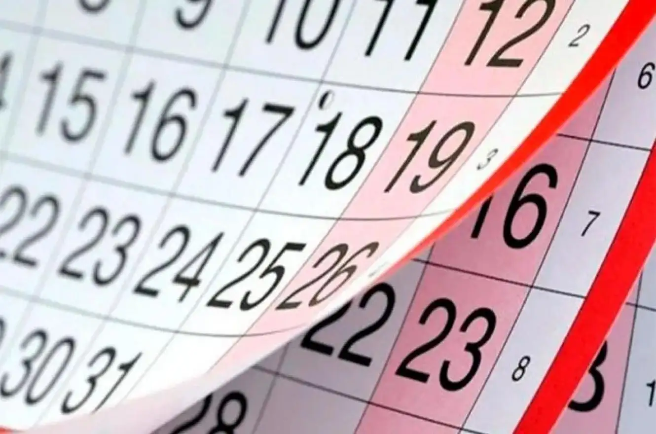 ¿Es feriado el lunes 24 de abril?
