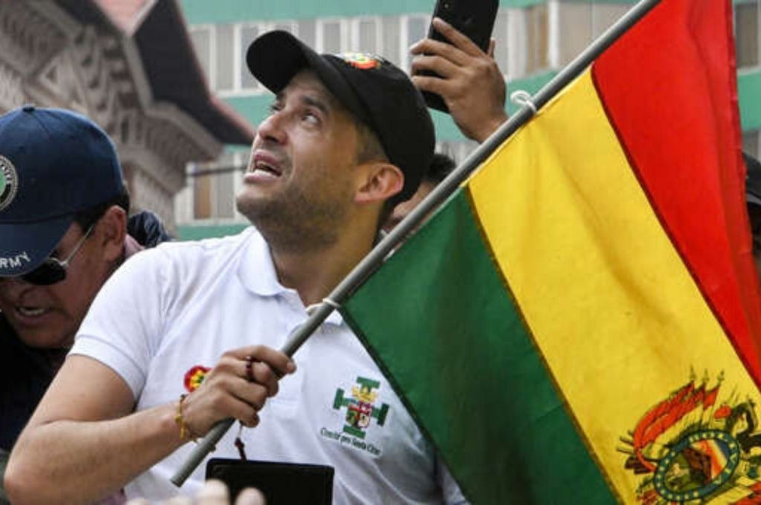 Camacho pidió crear un frente único para competir contra Evo