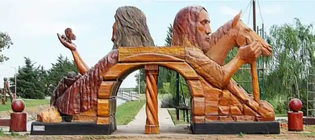 Salliqueló: Inauguran el Portal del Lago