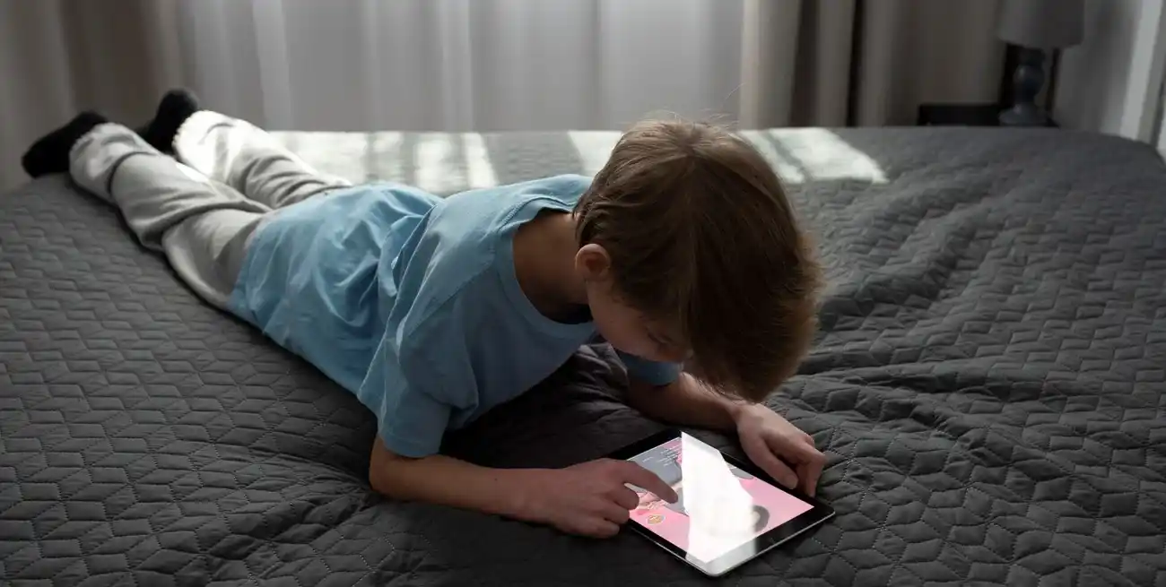 Los pedófilos no necesitan romper una puerta, ni violentar una cerradura para entrar al hogar.