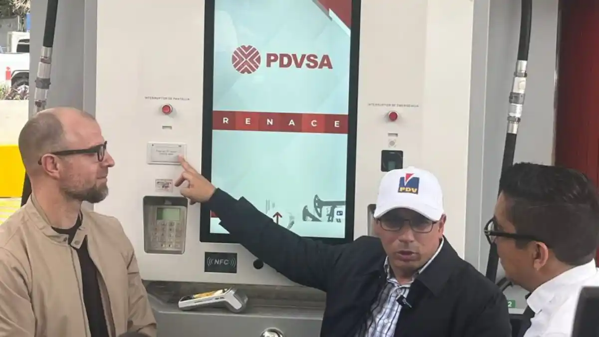 A TRAVÉS DE APLICACIÓN DIGITAL: Gobierno implementa sistema de citas para surtir gasolina subsidiada