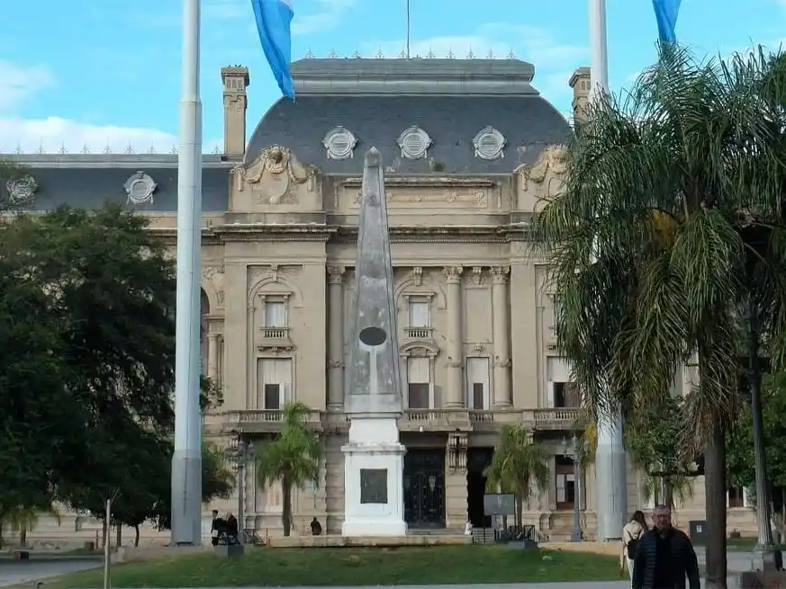 No habrá DNU en Santa Fe. Foto: Guillermo Di Salvatore