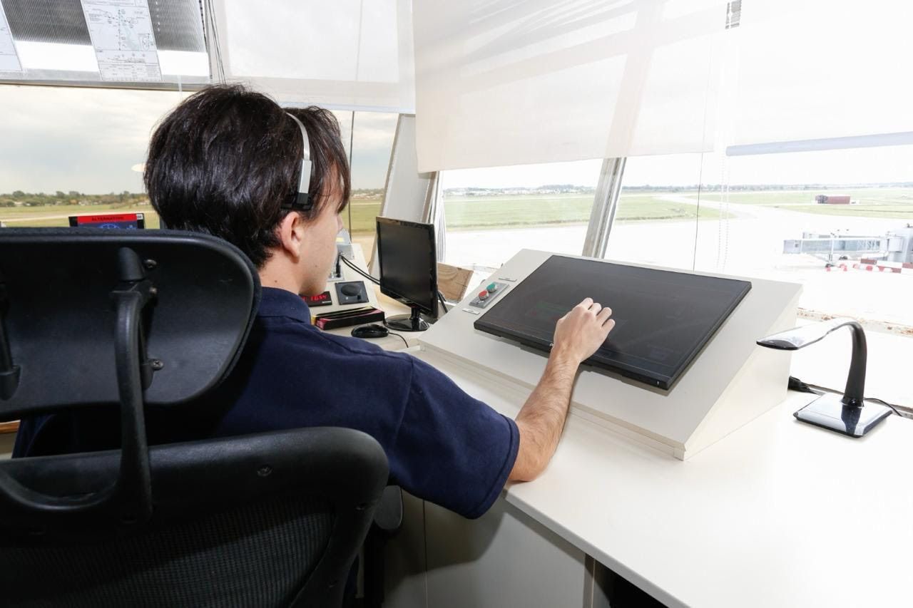 Estamos trabajando en modernizar la terminal aérea