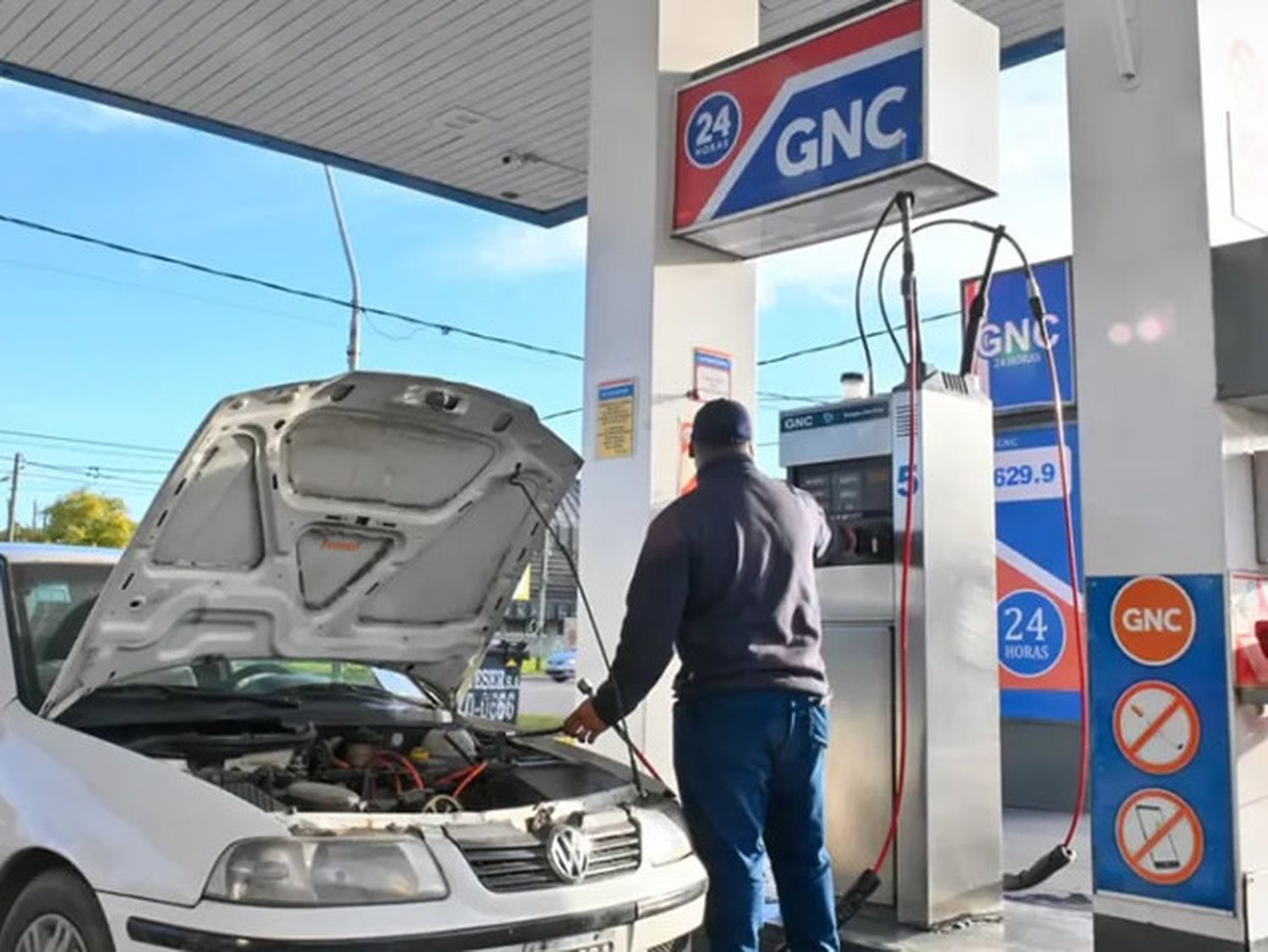 Extendieron por otras 24 horas los cortes de gas a la industria y a la cadena de GNC por el frío extremo