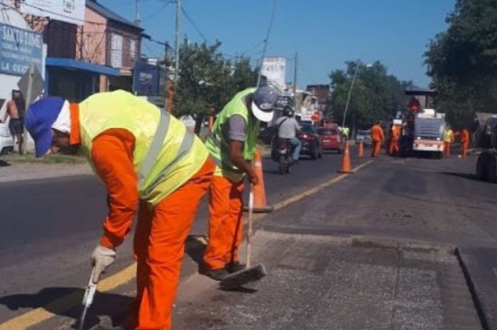 Trabajos de bacheo e iluminación para este miércoles en la ciudad de Santa Fe