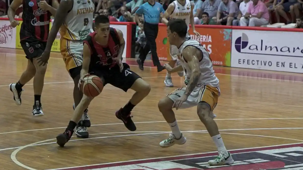 Central volvió a defender en gran nivel y venció a un duro Atenas de Patagones