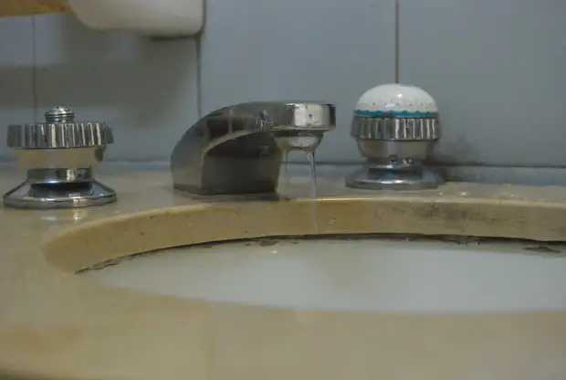 Cortarán el suministro de agua potable