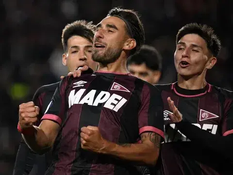 El Granate venció 2 a 1 a Estudiantes y se metió en zona de play offs. Foto:DA