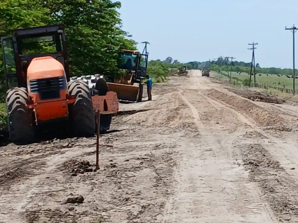 Caminos rurales en buen estado en González Calderón