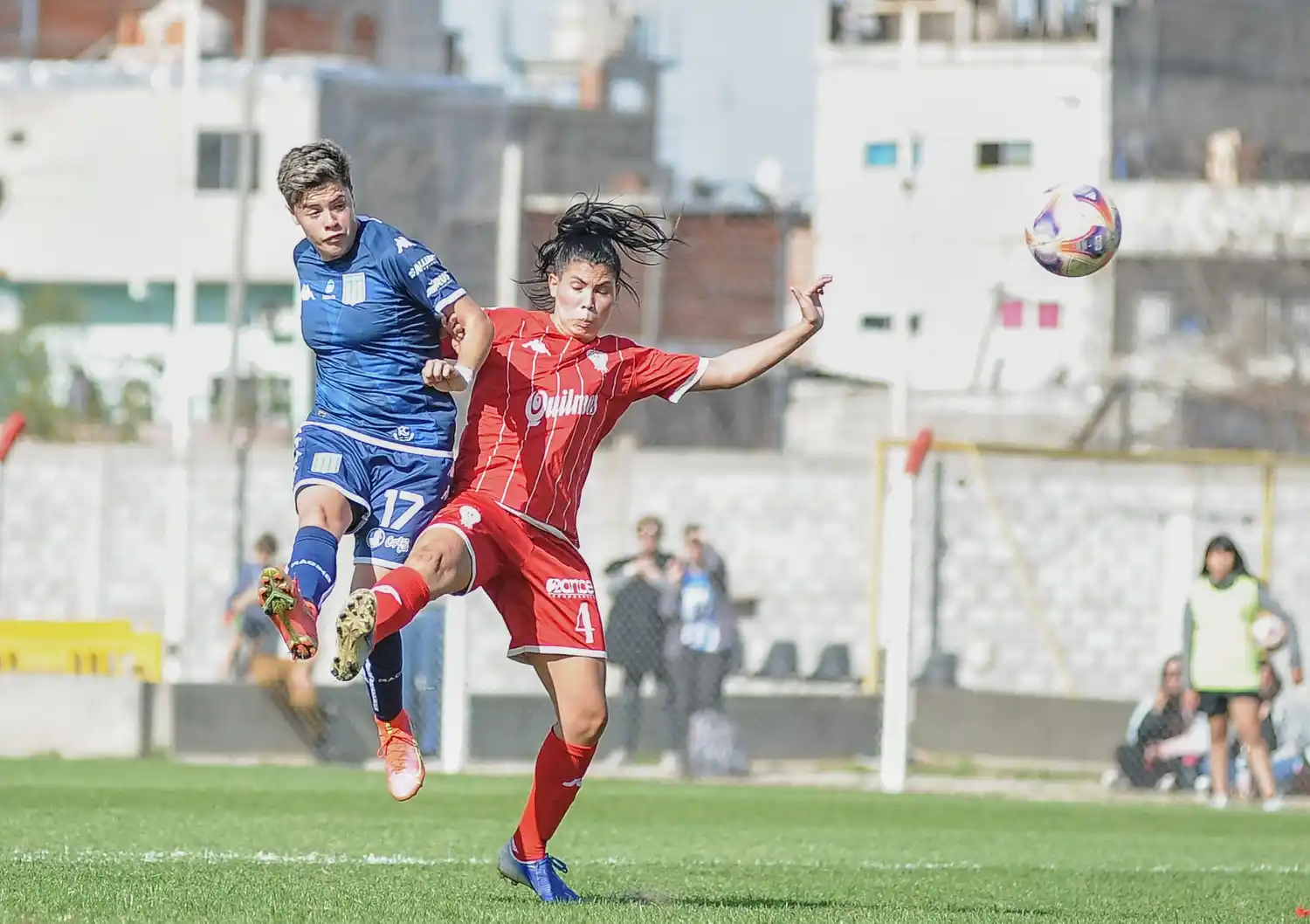 Tamara Hardie fue titular y Racing no para de ganar