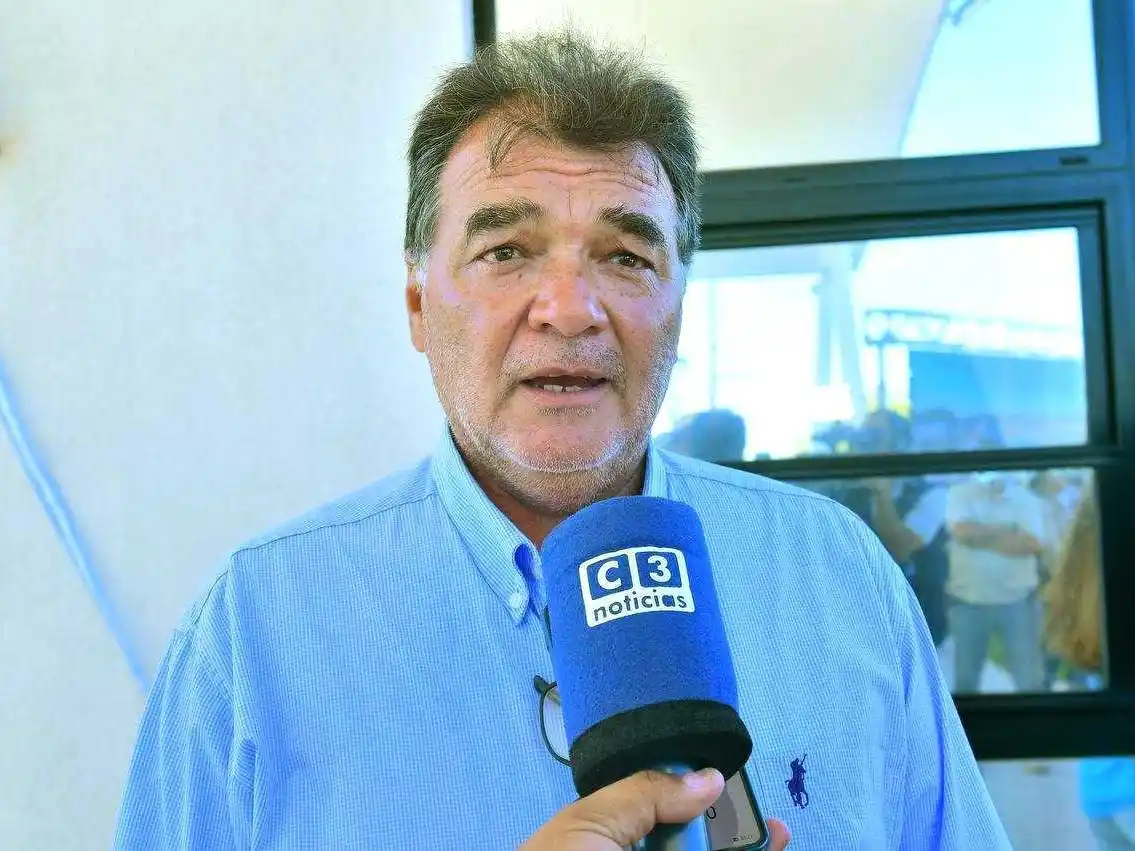 “Este triunfo es un puntapié para 
sacar al libertario de la Intendencia”