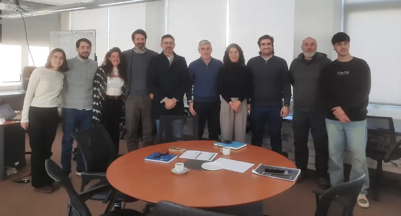 Representantes del Municipio, del sector privado y del ecosistema productivo local participaron de una mesa de trabajo.