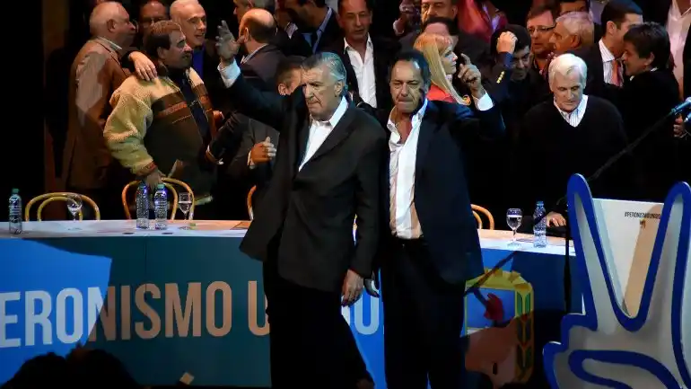 Gioja y Scioli asumieron al frente del PJ