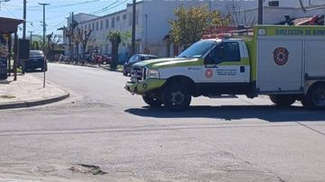 Amenaza de bomba en dos escuelas de Miramar: evacuaron a alumnos y docentes por precaución