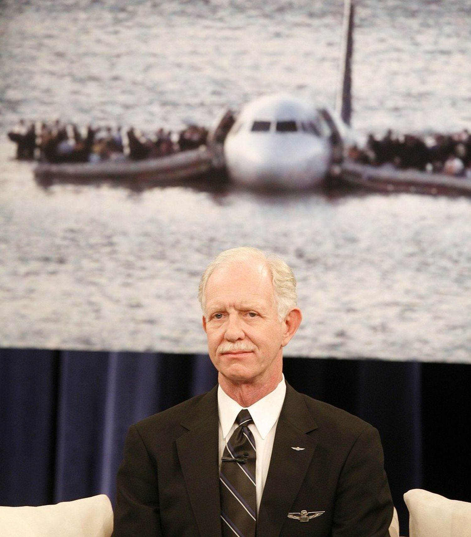 737 MAX: «Sully» Sullenberger y una visión crítica de Boeing y la FAA