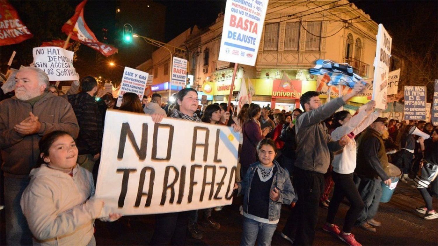El Ruidazo contra los tarifazos se hizo sentir en todo el país