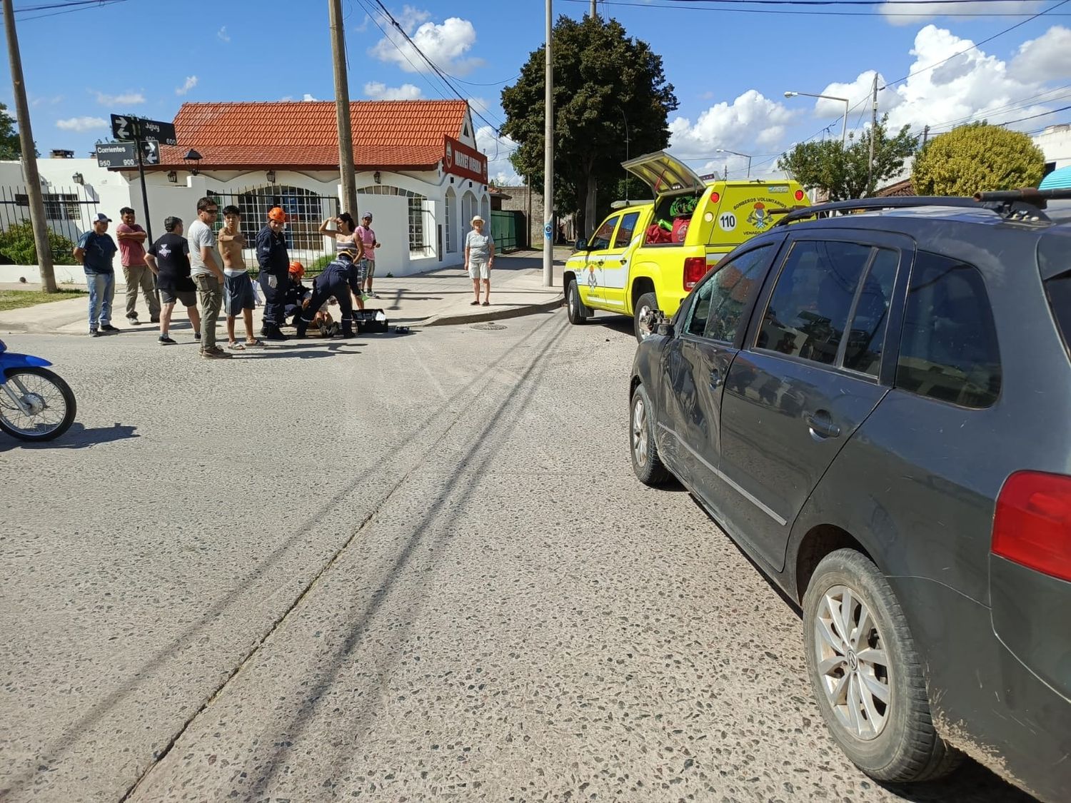 El siniestro vial tuvo lugar en Jujuy y Corrientes. Crédito: Bomberos de Venado Tuerto.