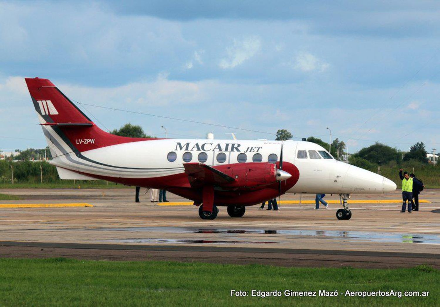 Macair Jet suspendió sus vuelos entre Córdoba y Resistencia