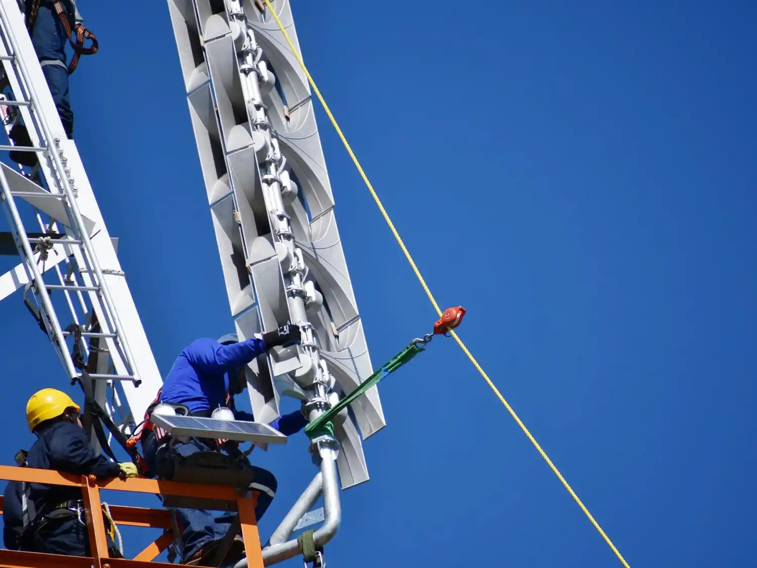 Salto Grande realiza la prueba del sistema de aviso sonoro para emergencias