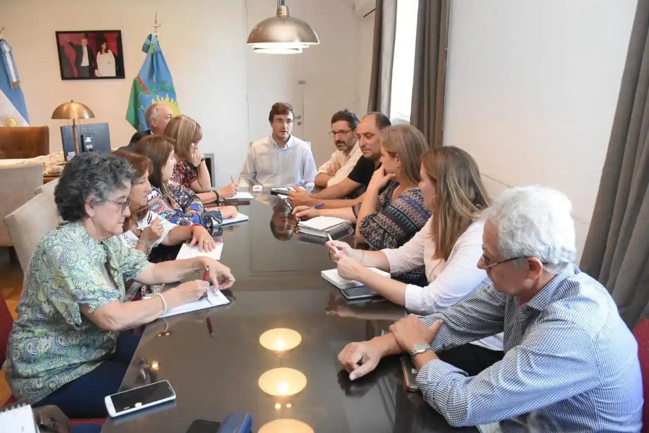 Coronavirus en Provincia de Buenos Aires: En Morón, Lucas Ghi reunió al Comité de Seguimiento