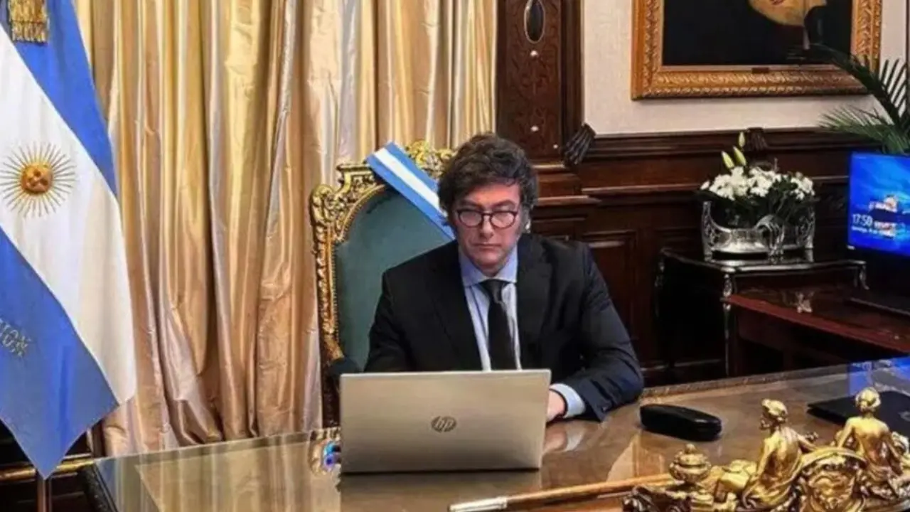 El presidente Javier Milei anunció la elevación a “nivel alto” de la seguridad en todo el país tras la escalada en Medio Oriente y el respaldo argentino a Estados Unidos e Israel.