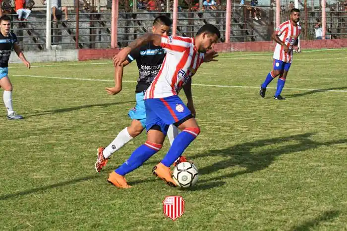 Terna conocida  para el cruce  Libertad - Atlético Paraná