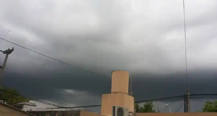 Alerta por “tormentas fuertes o severas”