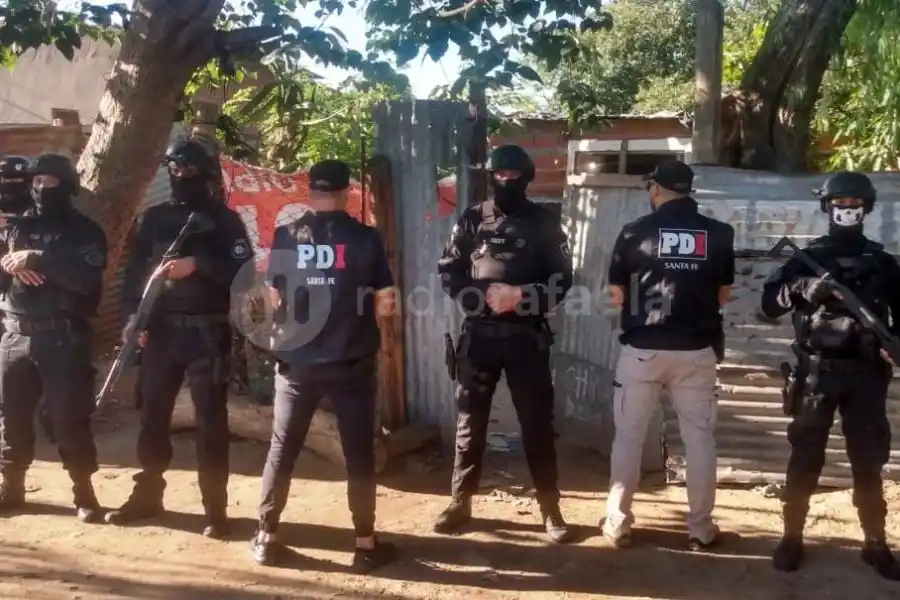 Seis allanamientos y cuatro menores de 15 a 17 años detenidos por hechos de robo en la ciudad de Santa Fe