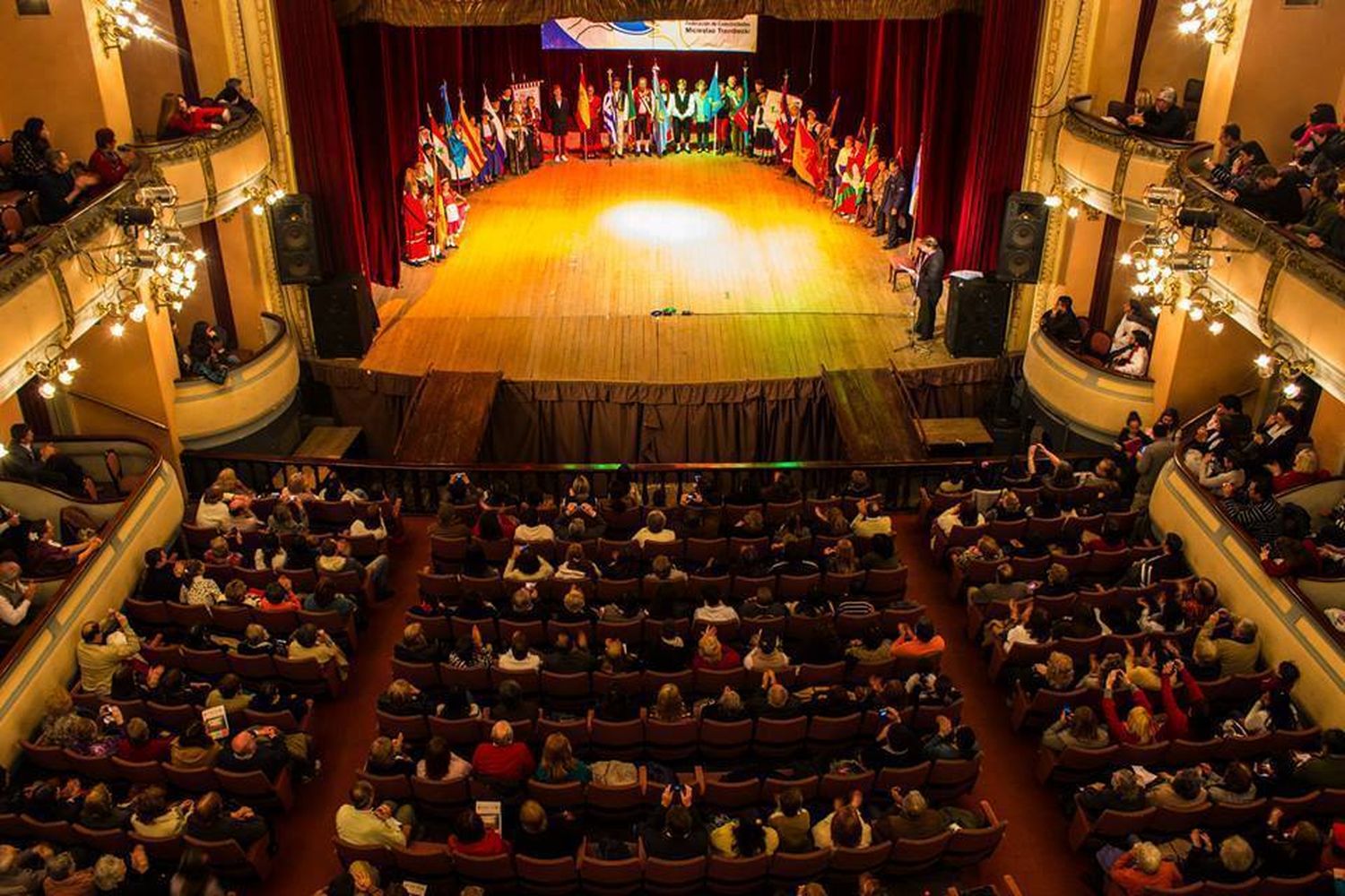 Gala de Homenaje a los Inmigrantes