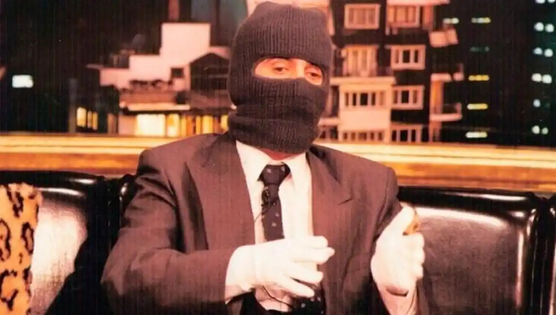 Yuyo Barragán estuvo en el programa de Susana Giménez con un pasamontañas